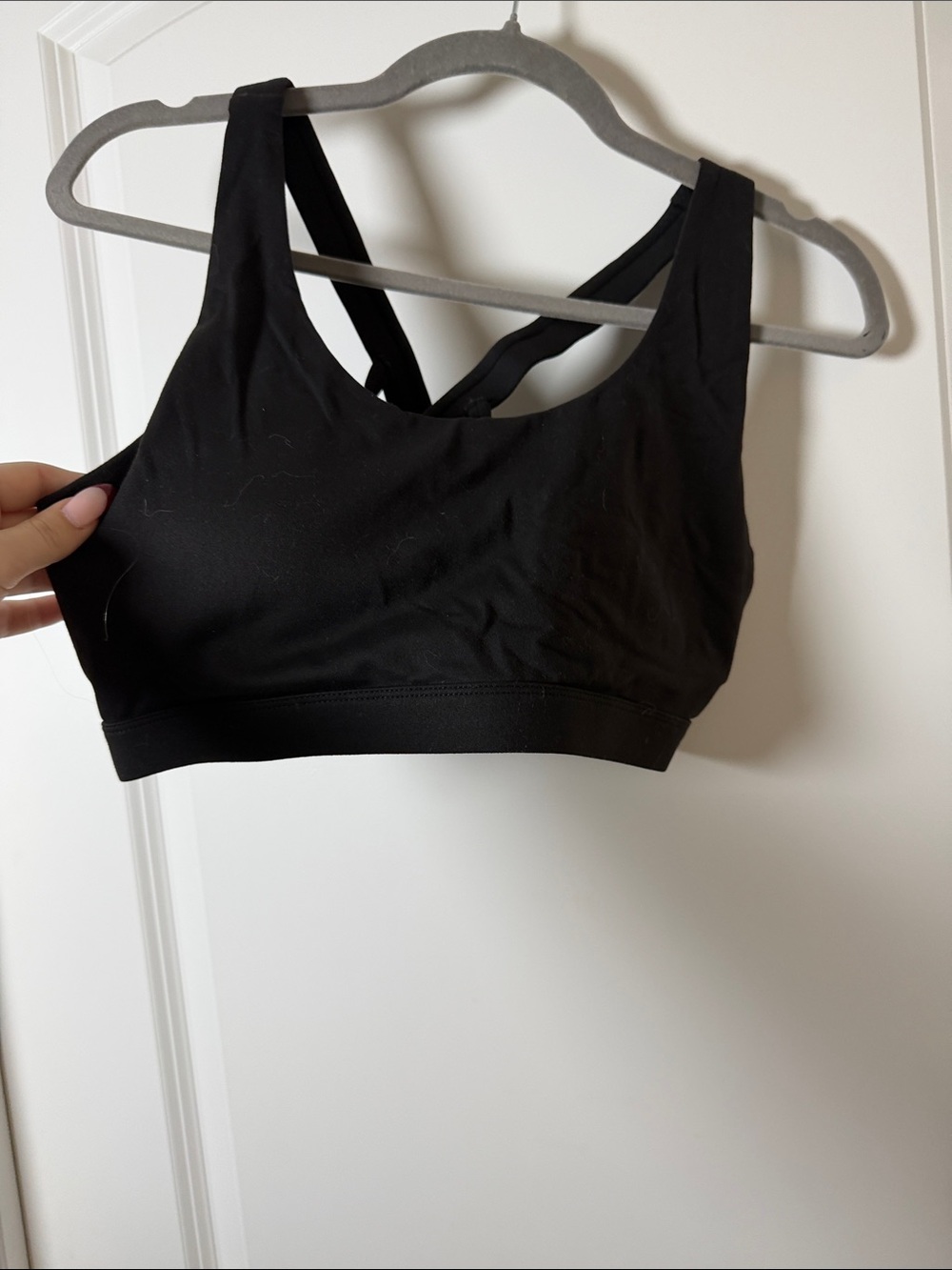 Black Cross-Back Sports Bra with Wide Supportive Straps